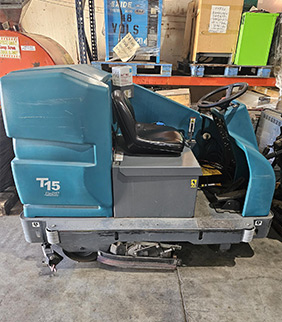 used scrubber tennant T15 for sale
